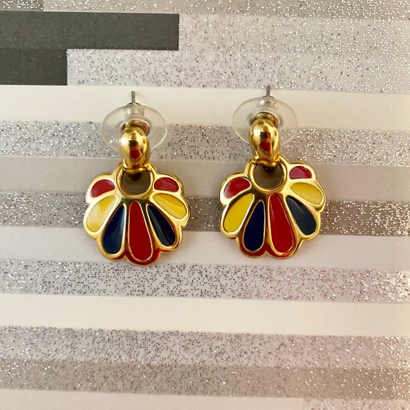 Vtg 80s earrings 🖤 - Picture 2 of 5